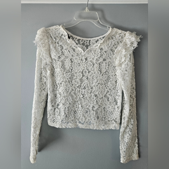 Cream lace top - Picture 2 of 3